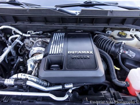 Used 2021 Chevrolet Silverado 1500 High Country image 33