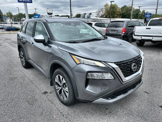Used 2023 Nissan Rogue SV AWD/4WD image 17
