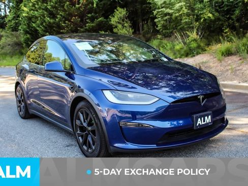 Used 2023 Tesla Model X AWD/4WD image 3