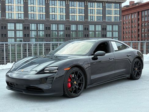 Used 2023 Porsche Taycan GTS image 1