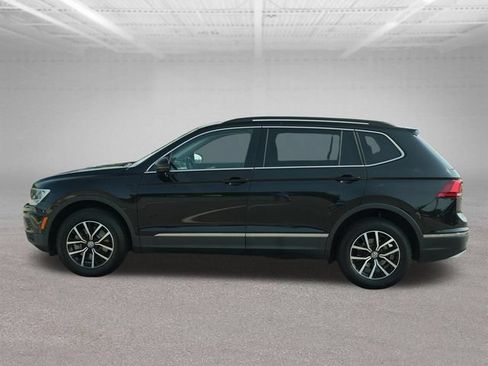 Used 2021 Volkswagen Tiguan SE AWD/4WD image 4