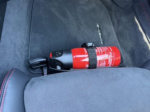 Certified 2025 Porsche 911 GT3 RS image 31