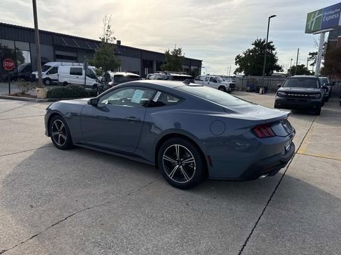New 2025 Ford Mustang Coupe image 3