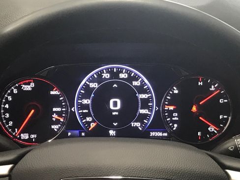 Used 2023 GMC Acadia Denali w/ Denali Ultimate Package AWD/4WD image 11