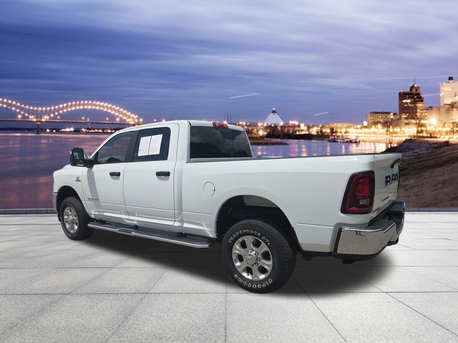 Used 2025 RAM 2500 Big Horn AWD/4WD image 3