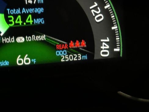 Used 2025 Toyota RAV4 LE image 39