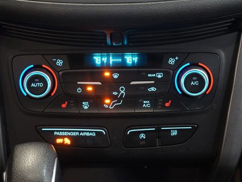 Used 2019 Ford Escape SE AWD/4WD image 20