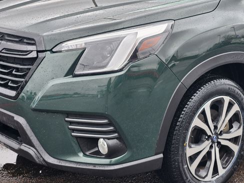 Used 2023 Subaru Forester Limited image 28