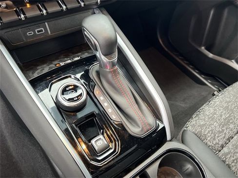 Certified 2023 Chevrolet Colorado Z71 w/ Z71 Convenience Package 2 image 20