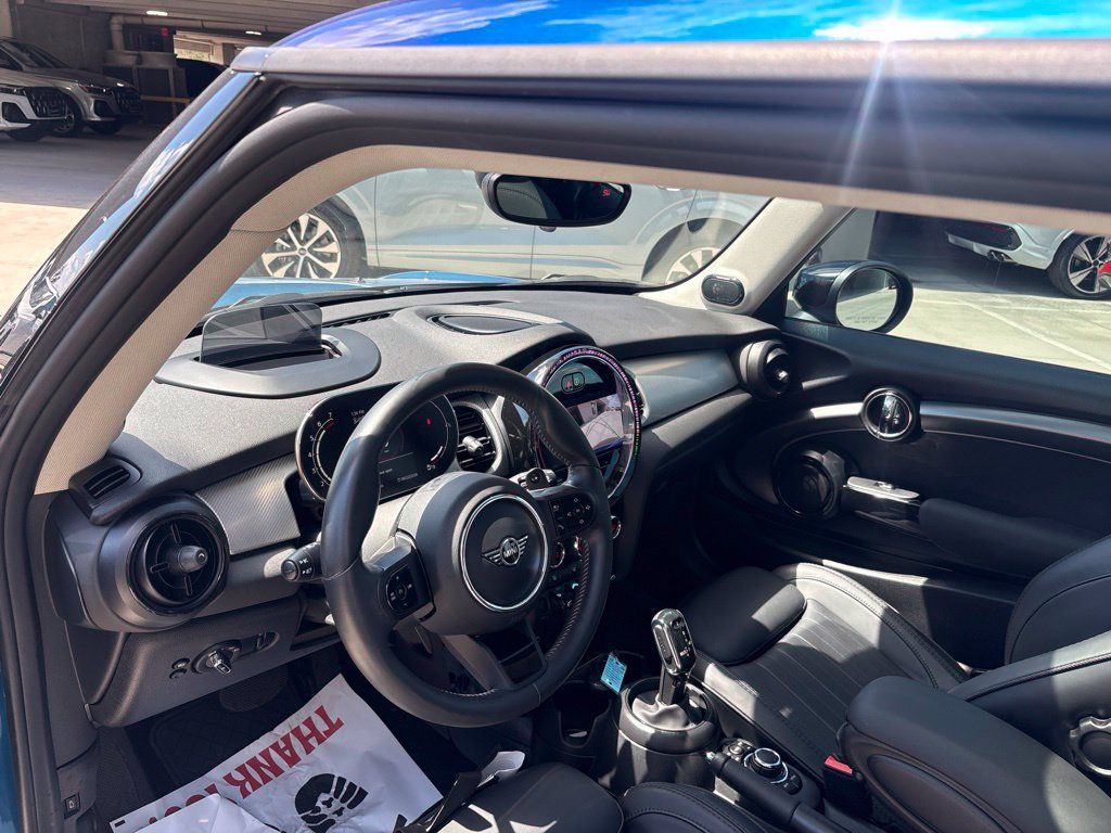 Used 2024 MINI Cooper S FWD image 12