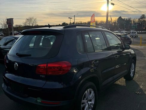 Used 2016 Volkswagen Tiguan S image 4