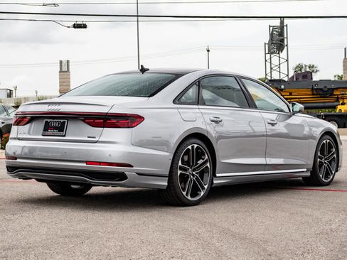New 2025 Audi A8 L 3.0T image 5