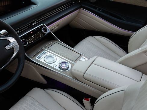 Used 2022 Genesis GV80 3.5T w/ Advanced Package 06 image 33