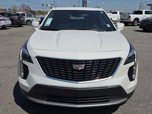 Used 2023 Cadillac XT4 Premium Luxury w/ Cold Weather Package image 11