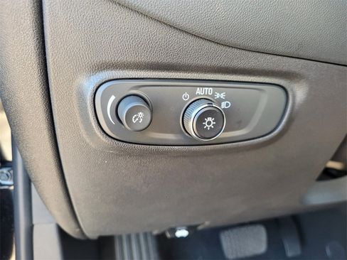 Certified 2024 Chevrolet Equinox LT image 24