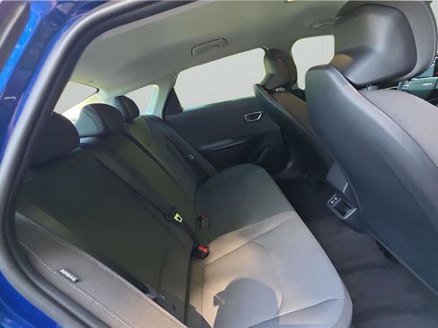 Used 2025 Kia K4 LXS image 13