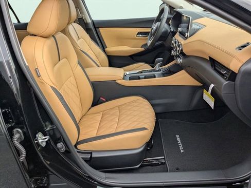 New 2025 Nissan Sentra SV w/ SV Premium Package FWD image 34