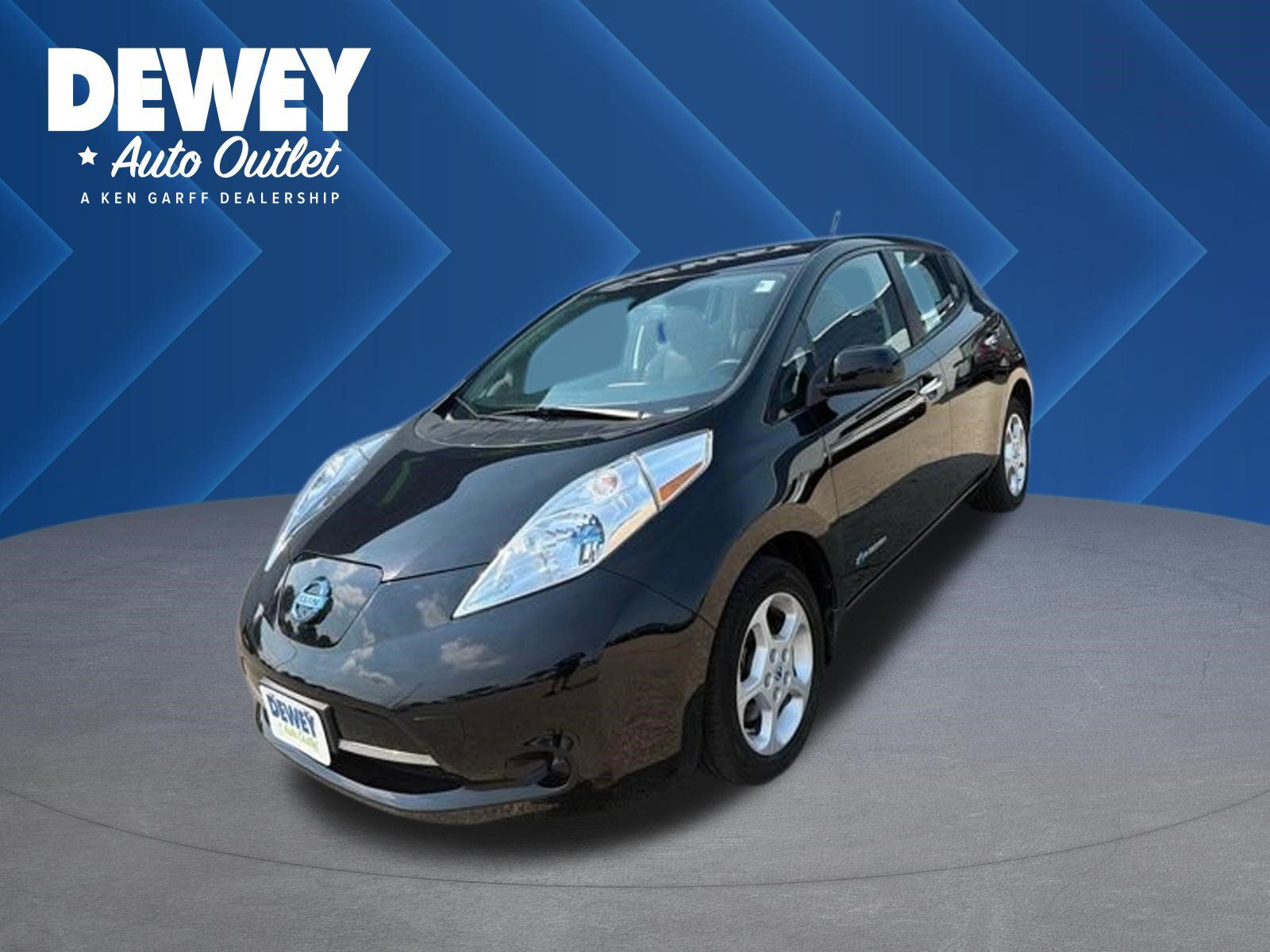 Used 2014 Nissan Leaf SV w/ Premium Package FWD image 1