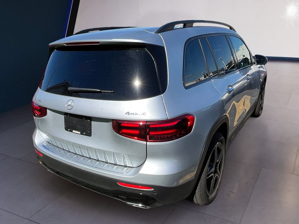 Used 2026 Mercedes-Benz GLB 250 4MATIC image 5