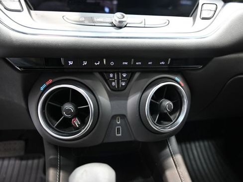 Used 2023 Chevrolet Blazer LT w/ Driver Confidence Package image 17