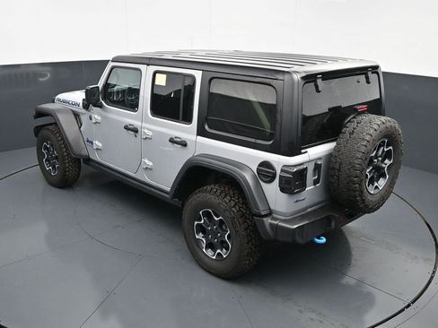 Used 2023 Jeep Wrangler Unlimited Rubicon 4xe w/ Cold Weather Group AWD/4WD image 13