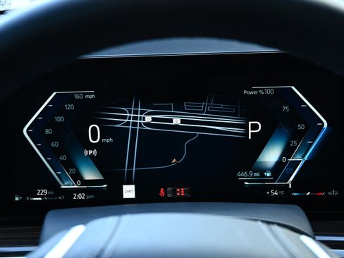 Certified 2024 BMW X5 sDrive40i w/ Premium Package image 15