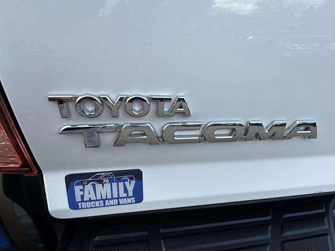 Used 2006 Toyota Tacoma PreRunner RWD image 20