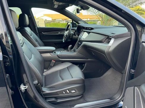 Used 2024 Cadillac XT5 Sportv w/ Technology Package image 10