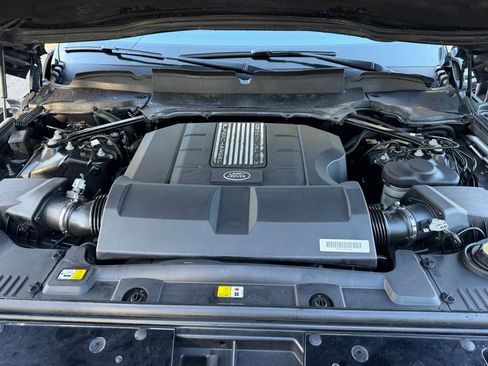 Used 2021 Land Rover Range Rover SV Autobiography Dynamic image 12