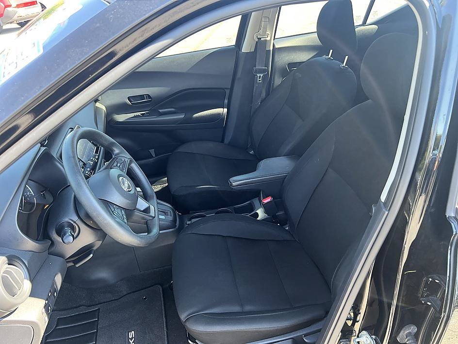 Certified 2025 Nissan Kicks Play S FWD image 13