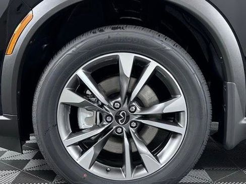 Certified 2026 INFINITI QX60 Pure w/ Cargo Package FWD image 12
