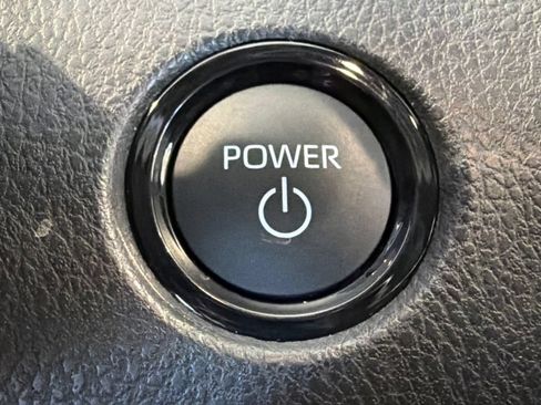 Used 2026 Toyota Camry Hybrid FWD image 27
