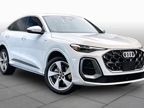 New 2026 Audi Q5 Premium Plus AWD/4WD image 2