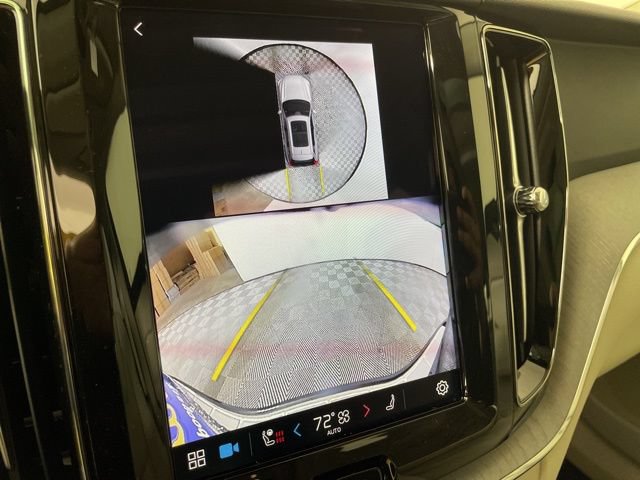 Certified 2025 Volvo XC60 T8 Plus w/ Protection Package Premier AWD/4WD image 19