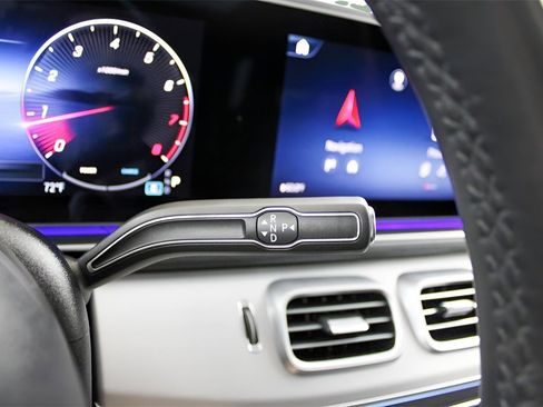 Used 2024 Mercedes-Benz GLE 350 4MATIC image 29