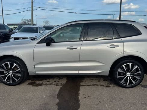 Used 2023 Volvo XC60 B5 Plus w/ Protection Package Premier image 8