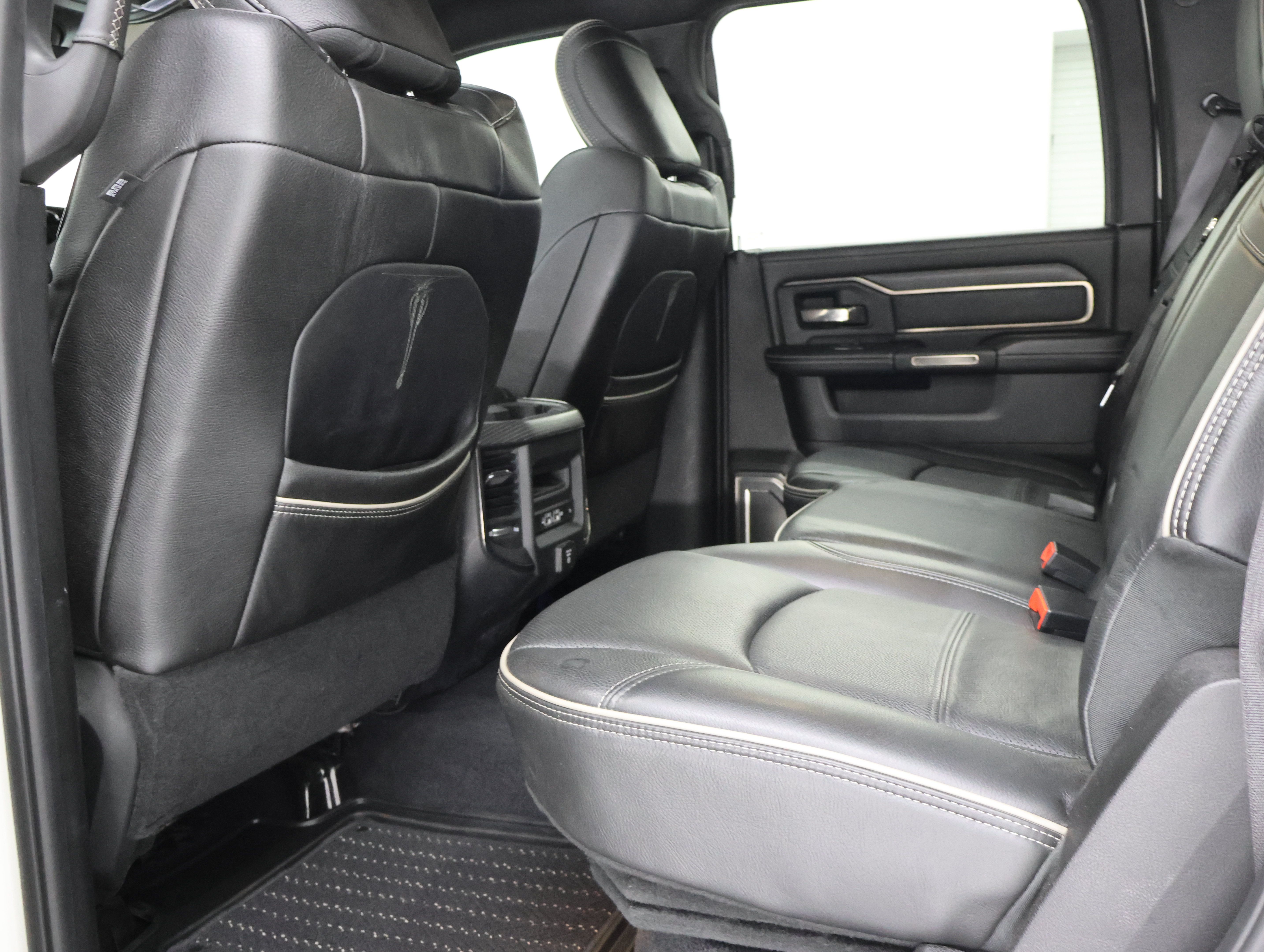 Used 2019 RAM 2500 Limited AWD/4WD image 9