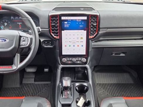 Used 2025 Ford Ranger Raptor AWD/4WD image 15