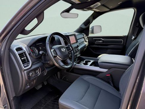 Used 2022 RAM 1500 Big Horn AWD/4WD image 4