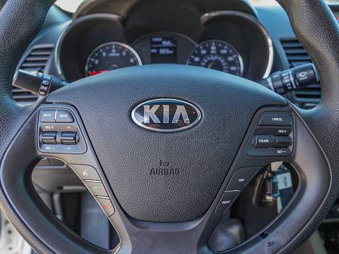 Used 2016 Kia Forte LX w/ LX Popular Package image 12