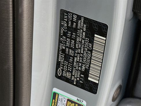 Used 2023 Hyundai Elantra SEL w/ Convenience Package FWD image 12