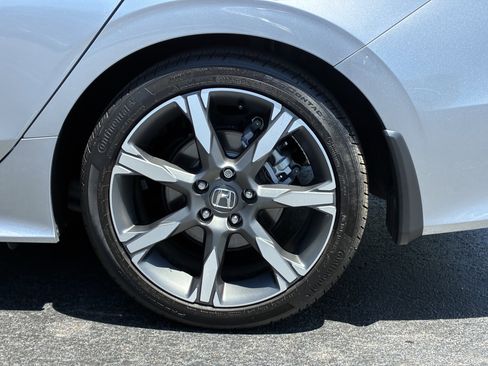 Used 2025 Honda Civic Sport Touring image 9
