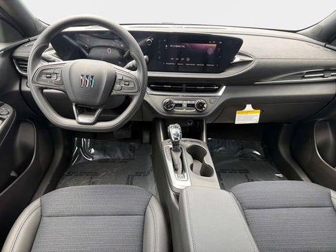 New 2026 Buick Envista Preferred FWD image 15