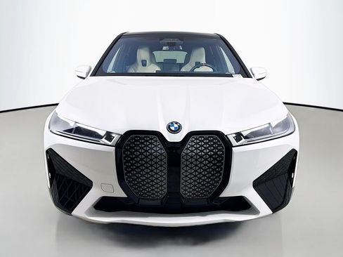 Used 2025 BMW iX M60 AWD/4WD image 2