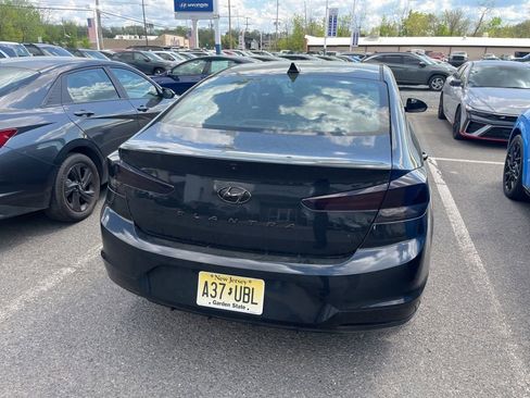 Used 2019 Hyundai Elantra SEL w/ Cargo Package image 3