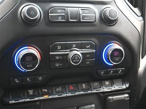 Used 2020 Chevrolet Silverado 2500 LTZ w/ LTZ Plus Package image 19