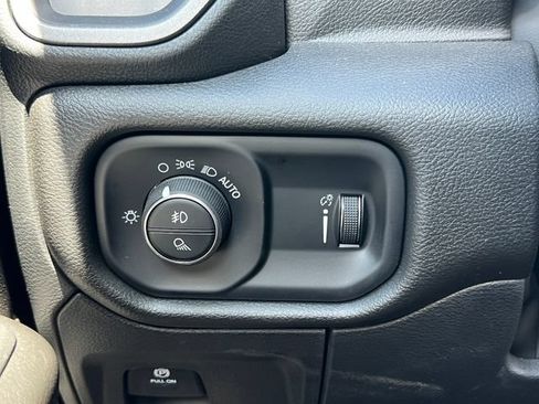 Used 2025 RAM 1500 Tradesman w/ Night Edition AWD/4WD image 19