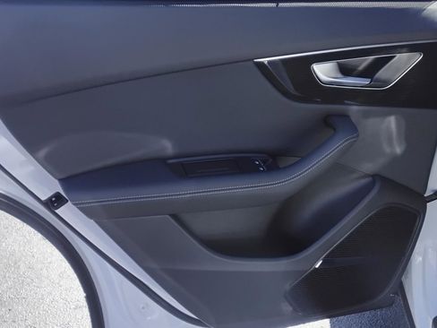 New 2026 Audi Q8 Premium Plus image 17