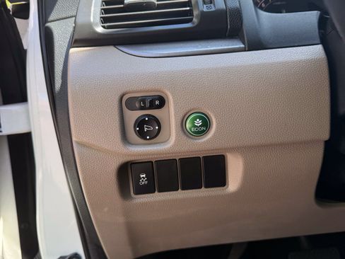 Used 2016 Honda Pilot EX-L image 16