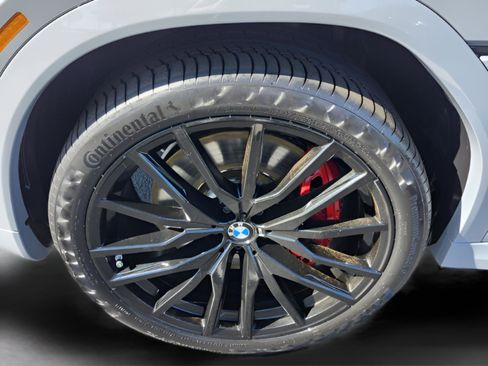 Certified 2024 BMW X6 M60i w/ Dynamic Handling Package image 42